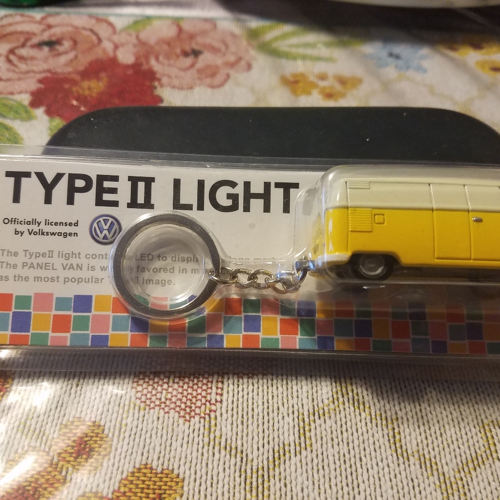 VW 1968 VAN keychain